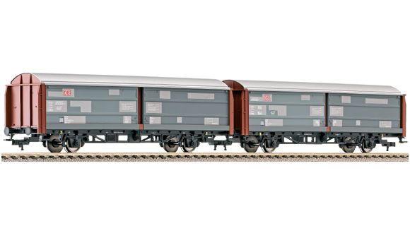 Set of 2 sliding wall Box cars<br /><a href='images/pictures/Fleischmann/533705.jpg' target='_blank'>Full size image</a>
